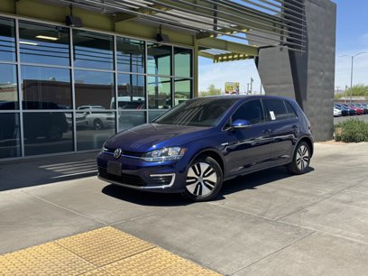 Used 2019 Volkswagen e-Golf SE w/ Driver Assistance Package