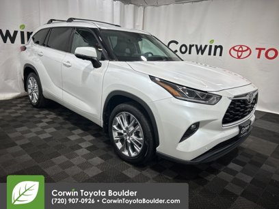 Used 2023 Toyota Highlander Limited