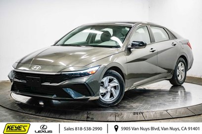 Used 2024 Hyundai Elantra SE