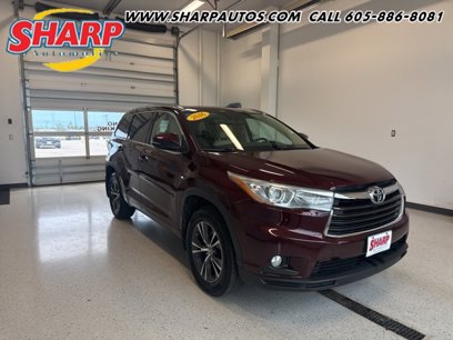 Used 2016 Toyota Highlander XLE