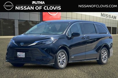 Used 2021 Toyota Sienna LE