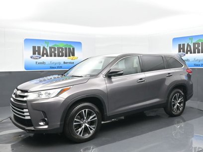 Used 2019 Toyota Highlander LE