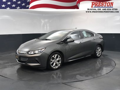 Used 2017 Chevrolet Volt Premier w/ Driver Confidence Package