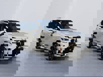 New 2025 BMW X3 xDrive30i w/ Premium Package