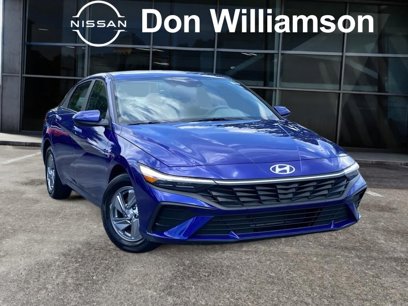 Used 2024 Hyundai Elantra SE