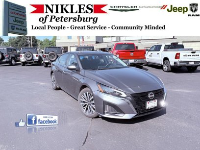 Used 2023 Nissan Altima 2.5 SV