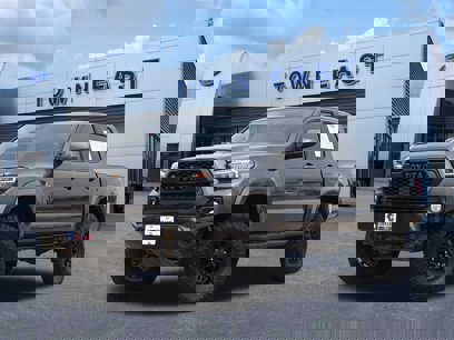 Used 2022 Toyota Tacoma SR5