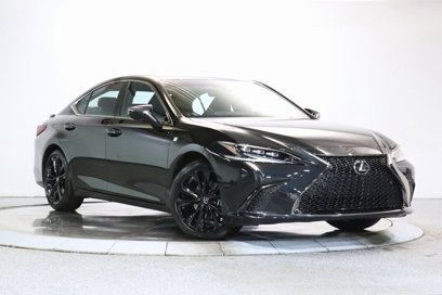 Used 2023 Lexus ES 350 F Sport w/ Accessory Package (Z2)