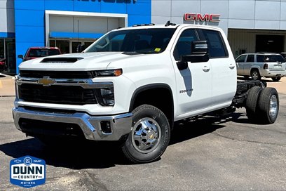 New 2025 Chevrolet Silverado 3500 LT w/ Convenience Package