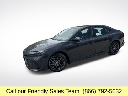 New 2025 Toyota Camry SE w/ Convenience Package