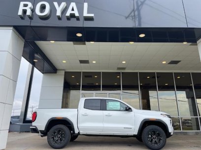 New 2025 GMC Canyon Elevation