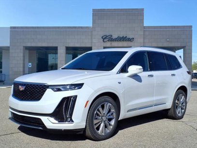 New 2025 Cadillac XT6 Premium Luxury w/ LPO, Floor Liner Package