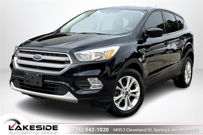 Used 2017 Ford Escape SE