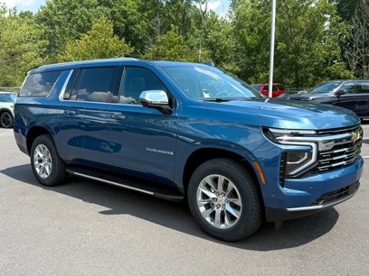New 2025 Chevrolet Suburban Premier w/ Sun And Tow Package