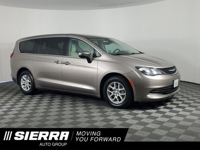 Used 2017 Chrysler Pacifica Touring