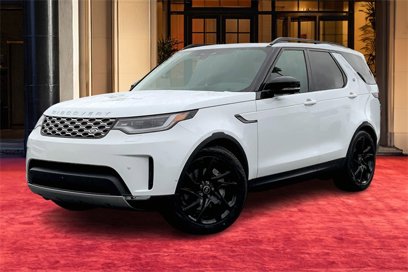 New 2025 Land Rover Discovery S