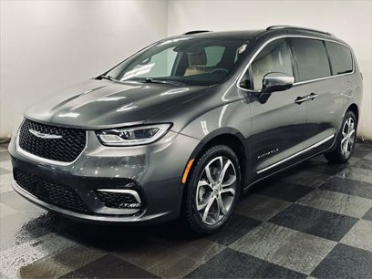 Certified 2022 Chrysler Pacifica Pinnacle
