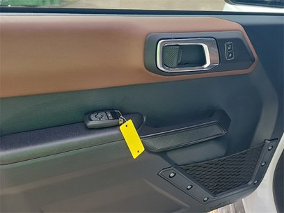 New 2024 Ford Bronco Outer Banks