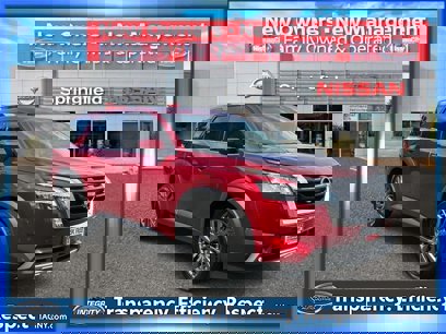 Certified 2023 Nissan Pathfinder SL w/ SL Premium Package