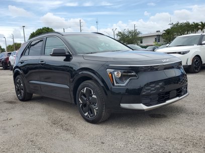 New 2025 Kia Niro Wind