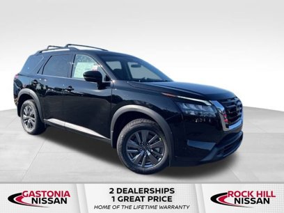 New 2025 Nissan Pathfinder SV