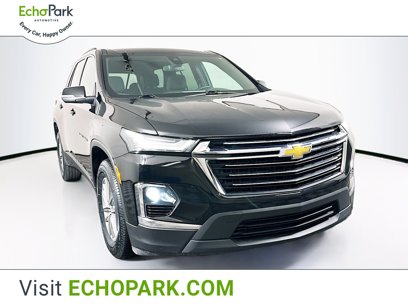 Used 2023 Chevrolet Traverse LT