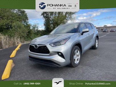 Used 2024 Toyota Highlander LE