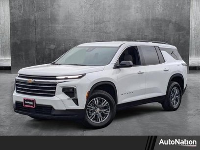New 2025 Chevrolet Traverse LT w/ LPO, Floor Liner Package