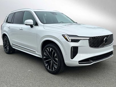 New 2025 Volvo XC90 B6 Plus w/ Protection Package Premier