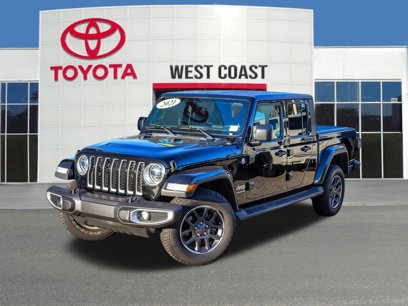 Used 2021 Jeep Gladiator Overland w/ Popular Equipment Package