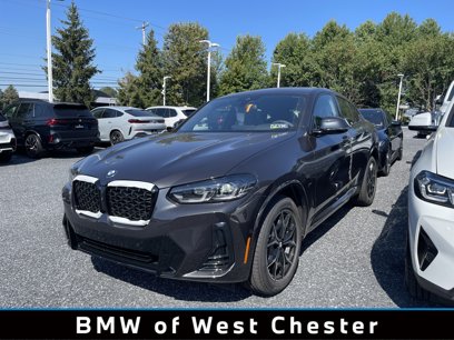 New 2025 BMW X4 xDrive30i w/ Premium Package