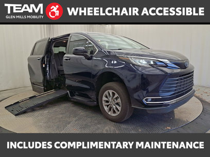Used 2022 Toyota Sienna XLE