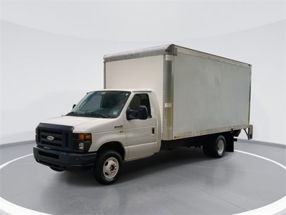 Used 2016 Ford E-350 and Econoline 350 Super Duty w/ Power Windows & Locks Group