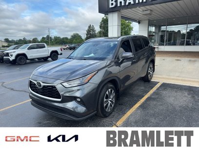 Used 2023 Toyota Highlander XLE