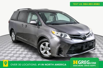 Used 2018 Toyota Sienna LE