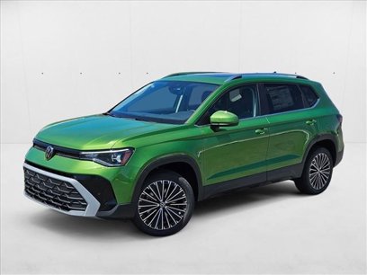 New 2025 Volkswagen Taos SE
