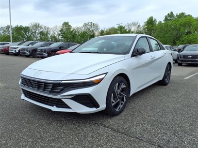 New 2025 Hyundai Elantra Sport