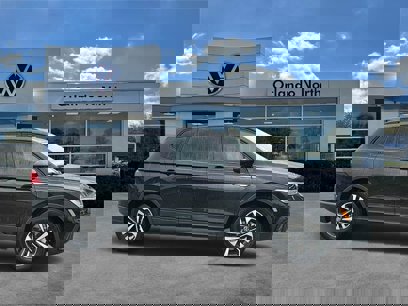 New 2024 Volkswagen Tiguan S