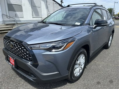 New 2025 Toyota Corolla Cross LE