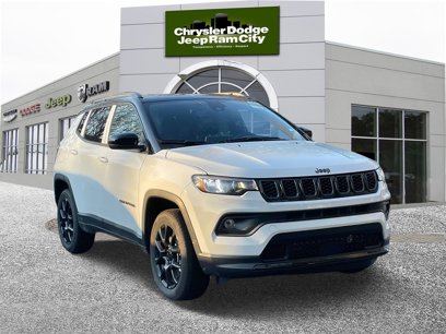 New 2024 Jeep Compass Latitude w/ Sun and Sound Group