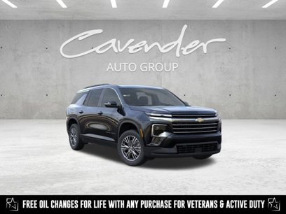 New 2025 Chevrolet Traverse LT w/ Driver Confidence Package