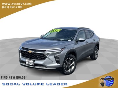 Used 2025 Chevrolet Trax LT