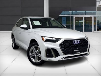 Used 2024 Audi Q5 e Premium w/ Convenience Package