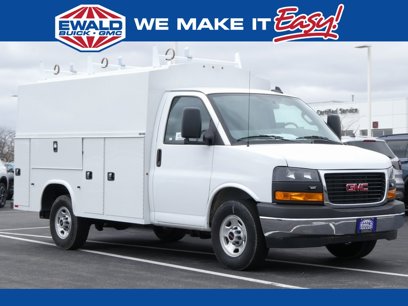 New 2024 GMC Savana 3500 w/ Power Convenience Package