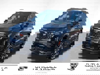 New 2025 Cadillac XT4 Premium Luxury