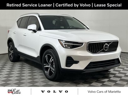 Used 2025 Volvo XC40 B5 Core w/ Climate Package
