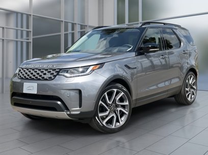 New 2025 Land Rover Discovery S