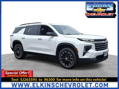 New 2025 Chevrolet Traverse LT w/ Sun and Wheel Package