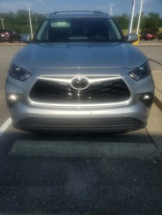 Used 2024 Toyota Highlander XLE