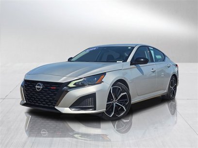 Used 2024 Nissan Altima 2.5 SR